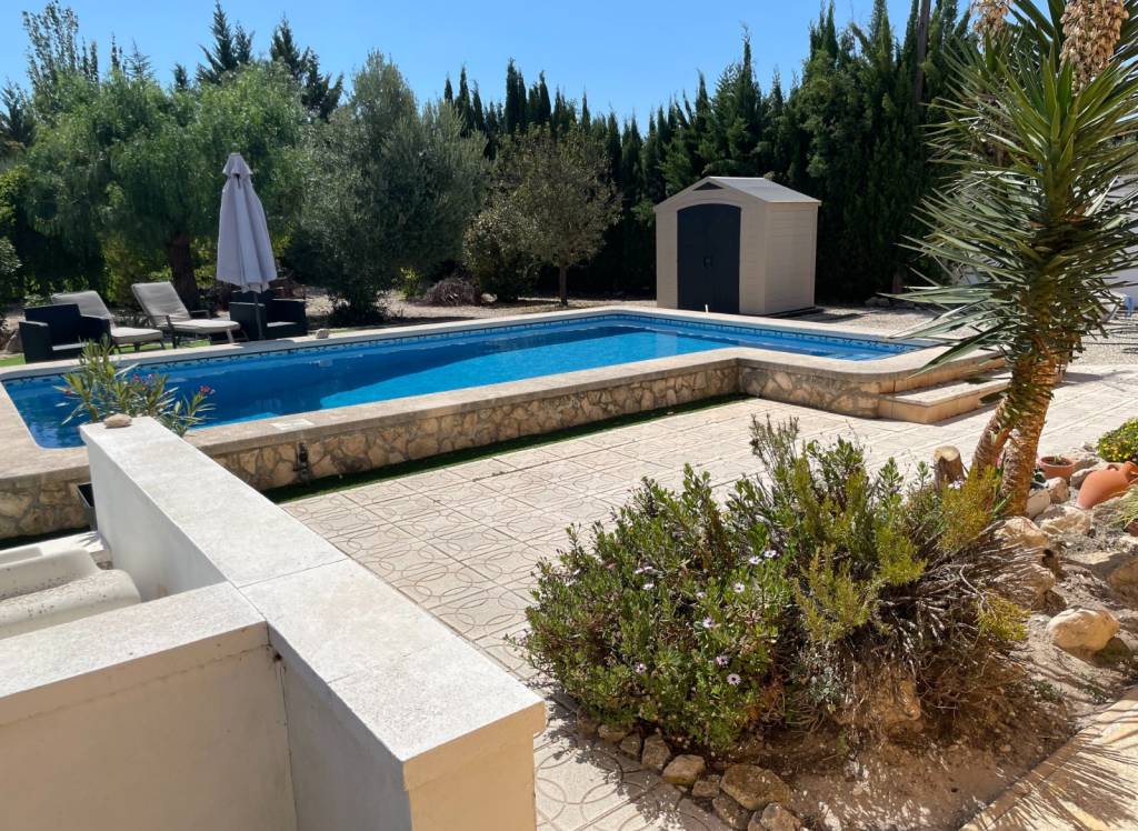 Venta - Villa - Castalla - Edge of town