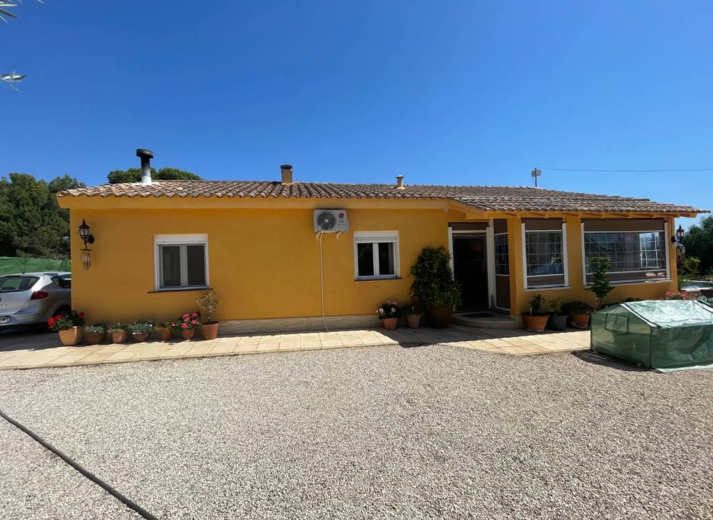 Venta - Villa - Castalla - Edge of town