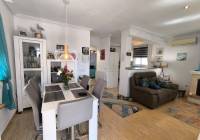 Venta - Villa - El Raso - Urban location