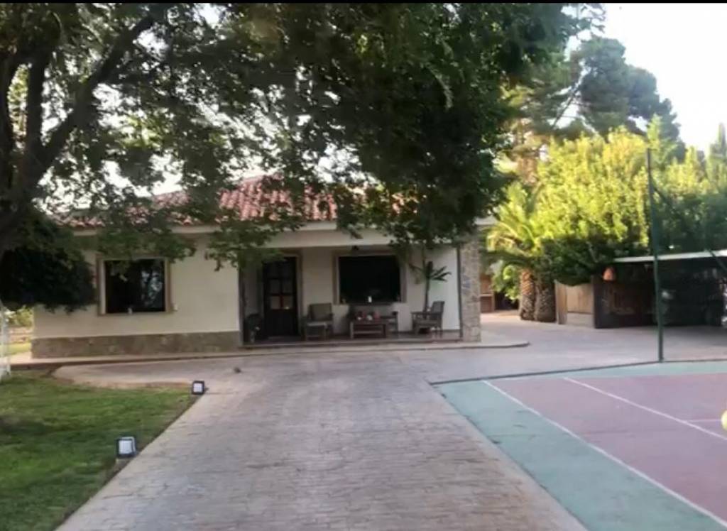 Venta - Villa - Elda - Urban location