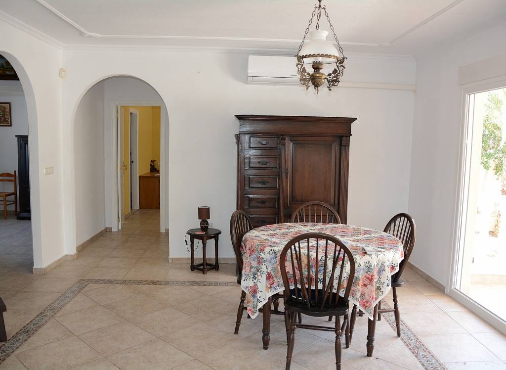 Venta - Villa - Hondón de las Nieves