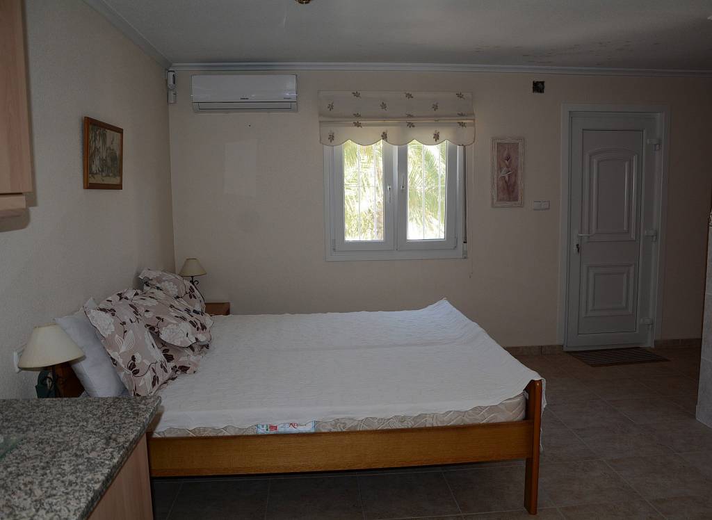 Venta - Villa - Hondón de las Nieves