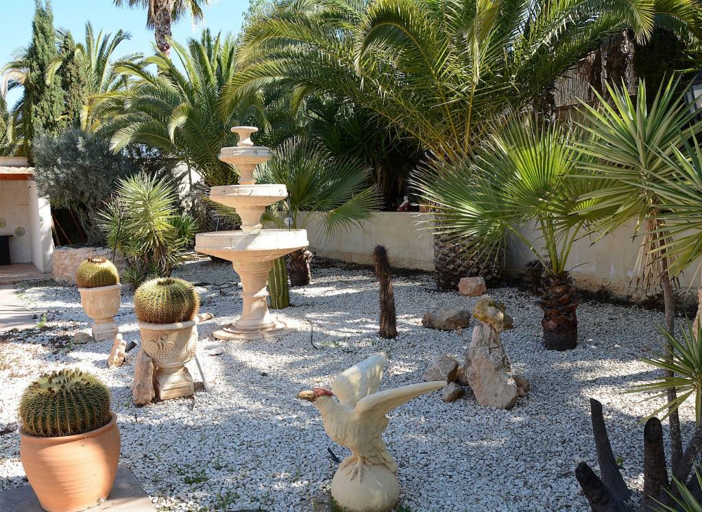 Venta - Villa - Hondón de las Nieves