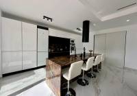 Venta - Villa - Petrer - In hamlet