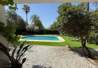 Venta - Villa - Petrer