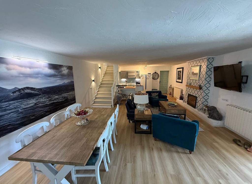 Venta - Villa - Petrer