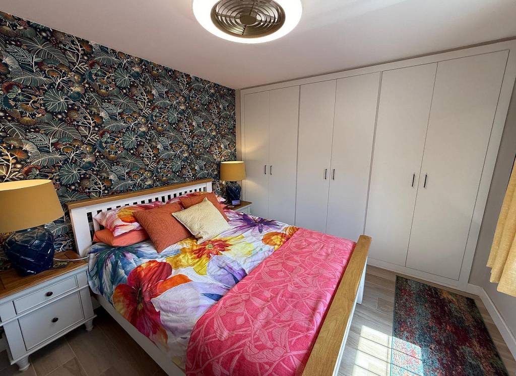 Venta - Villa - Petrer