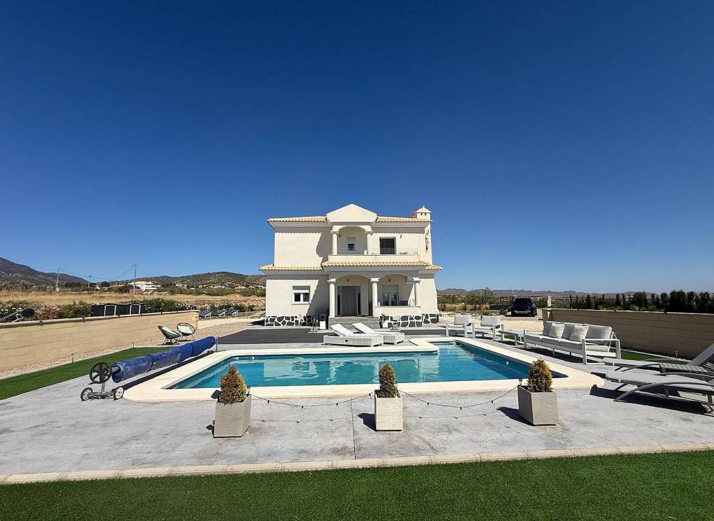 Venta - Villa - Pinoso