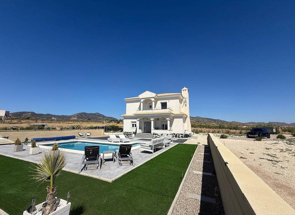 Venta - Villa - Pinoso