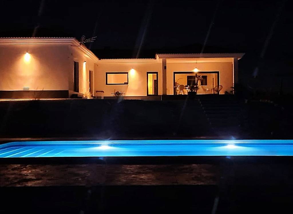 Venta - Villa - Pinoso