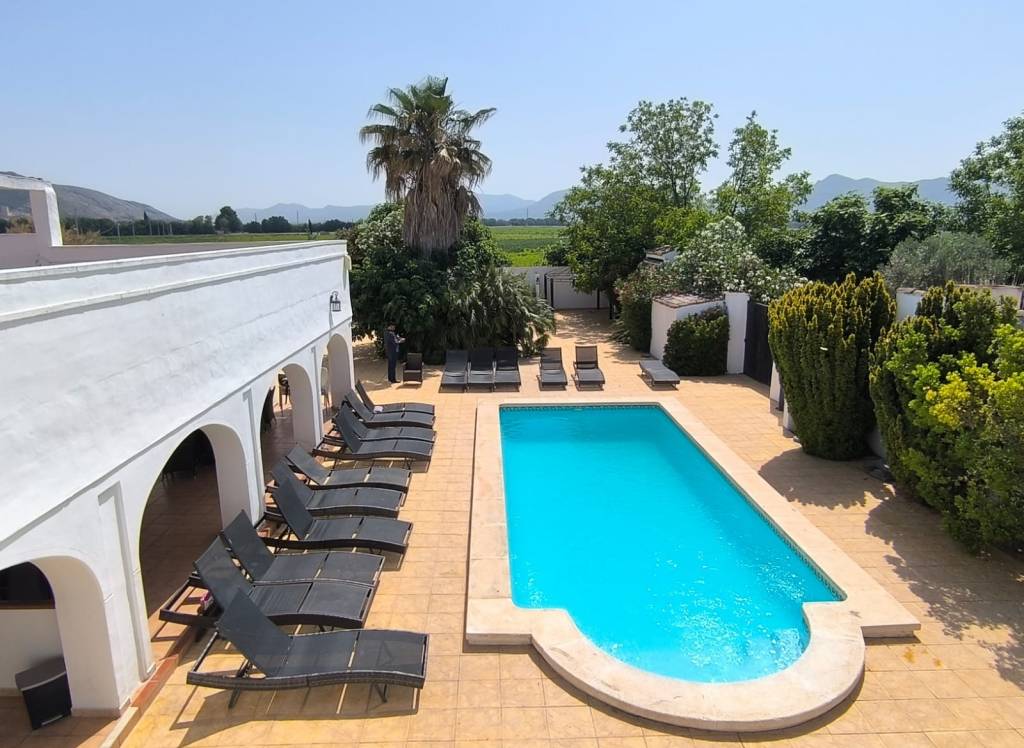 Venta - Villa - Villena - Rural location