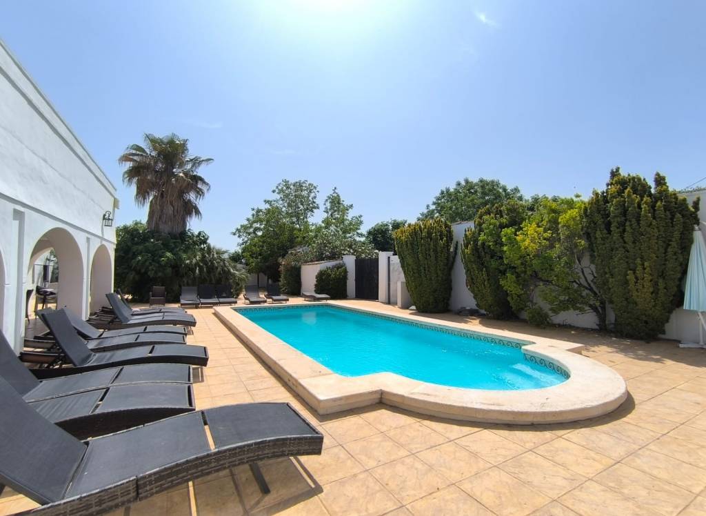 Venta - Villa - Villena - Rural location