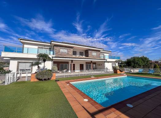 Villa - Resale - Crevillente - Crevillente