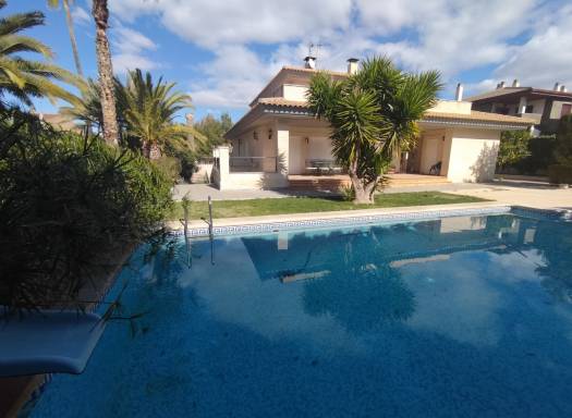 Villa - Resale - Elda - 25323c2510